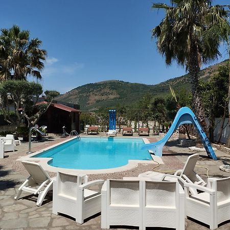 Villa Agata Forchia Exteriér fotografie