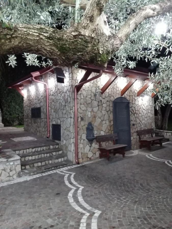Villa Agata Forchia Exteriér fotografie