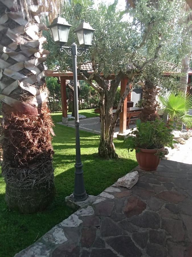 Villa Agata Forchia Exteriér fotografie