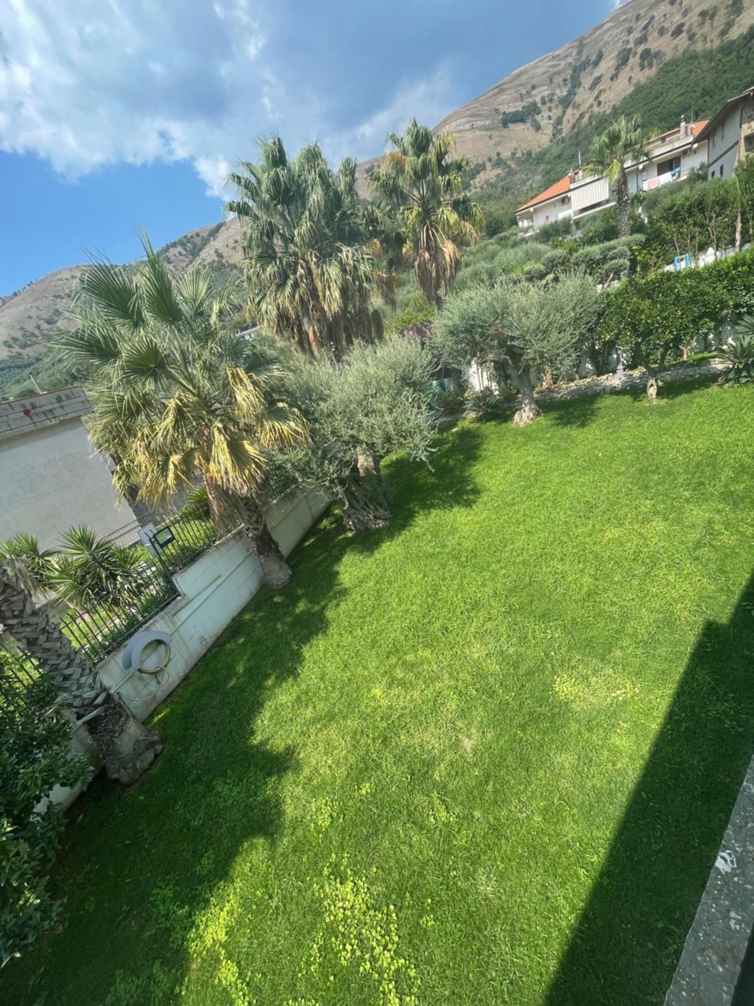 Villa Agata Forchia Exteriér fotografie